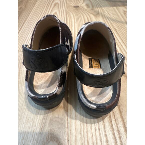 Ariat Cow Print Calf Hair Slip On Mule Clog, Womens Size 10, brown and white - Picture 3 of 8